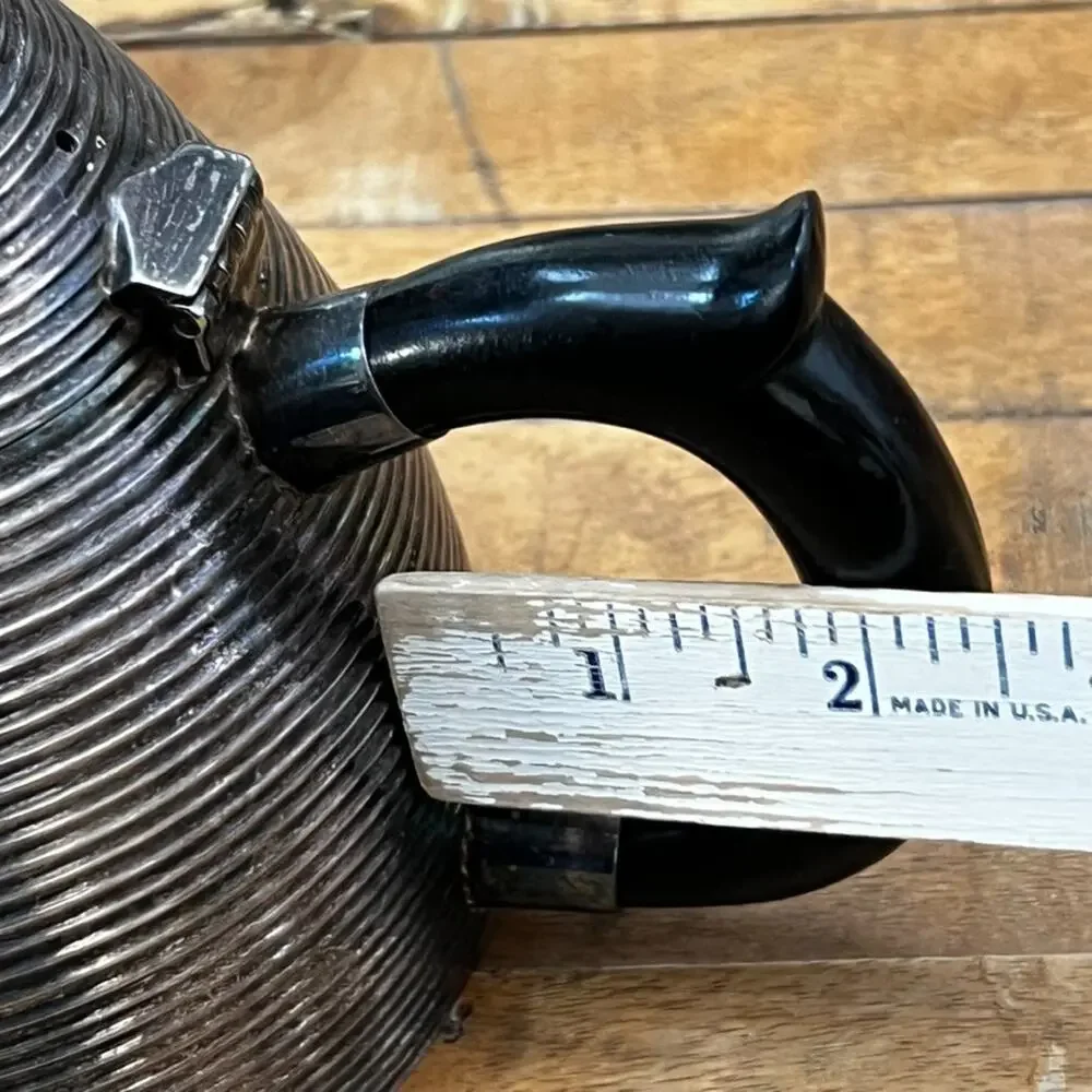 Beehive Shaped Teapot 6.5